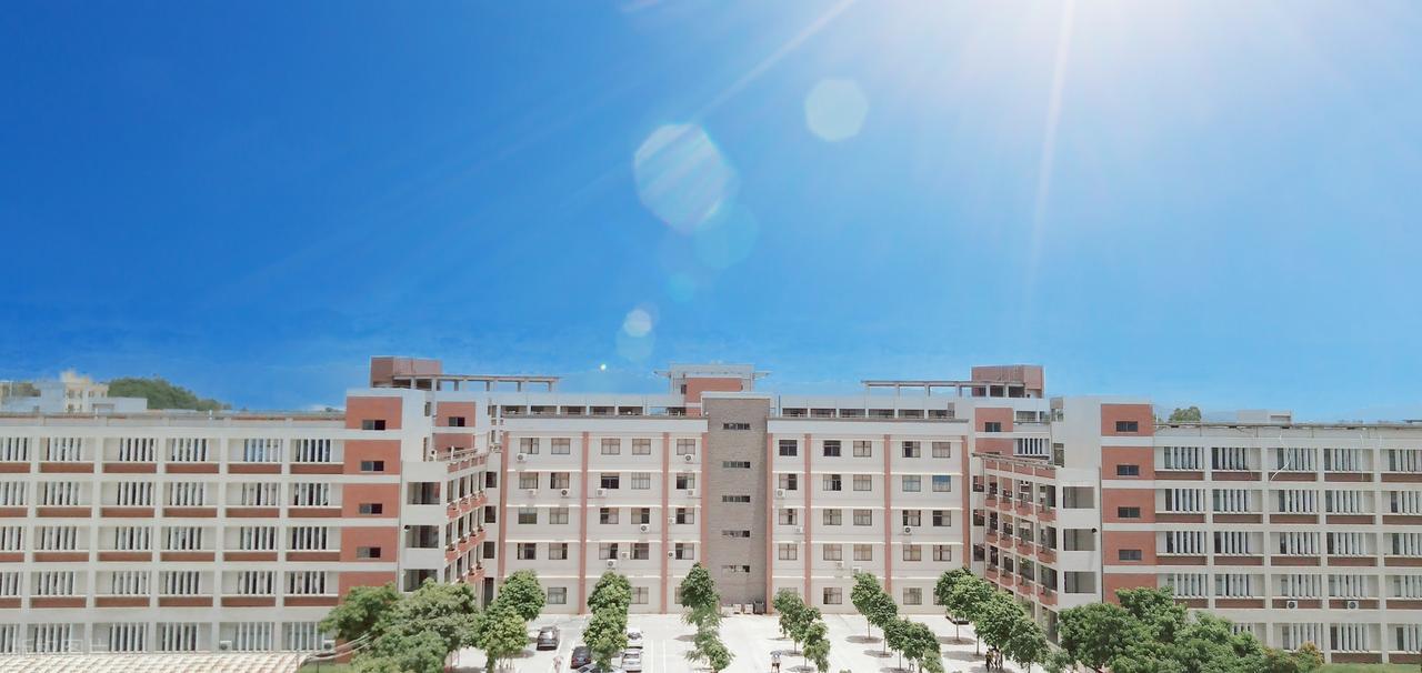 黎明职业大学介绍与报考指南_2026年江汉大学专科录取分数线(2026各省份录取分数线及位次排名)_黎明职业大学录取分数线